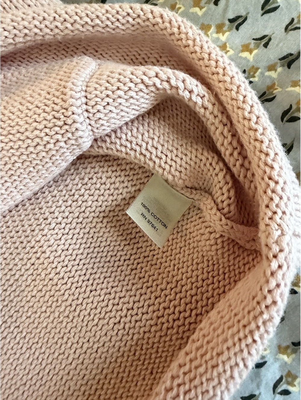Light Pink Cotton Knit Sweater with Front Pockets and Button Detail - Picture 3 of 6